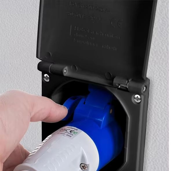 Power Supply - Unidad de alimentación integrada de 16